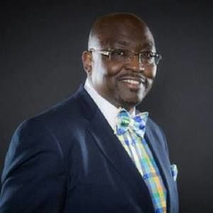 Meet your Posher, Stephen